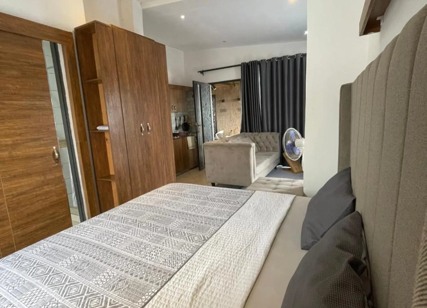 كامبالا S&B Homes فندق مبيت وإفطار